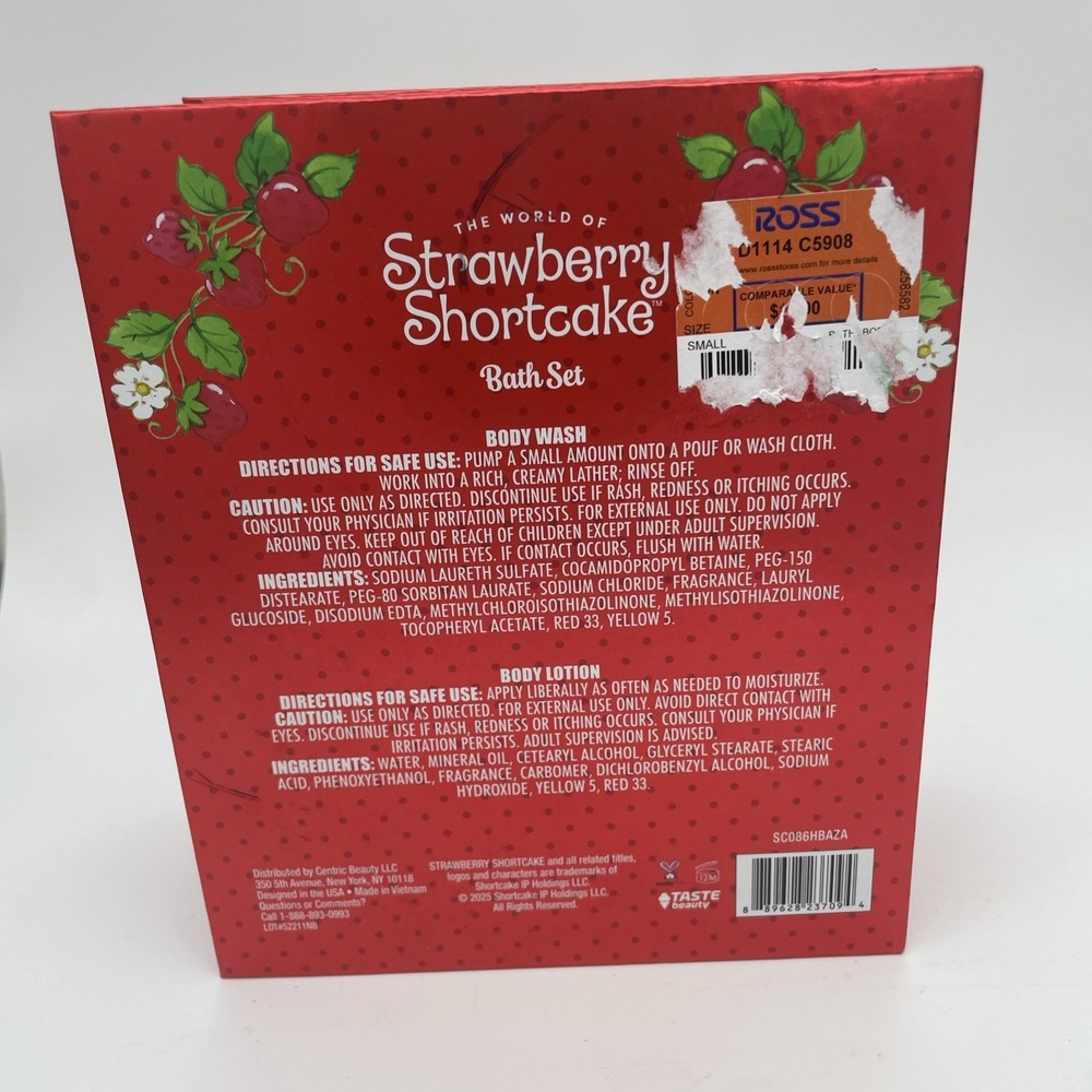 Strawberry Shortcake Gift Set with 10oz Body Wash And Lotion - Strawberry Cream - Picture 5 of 5